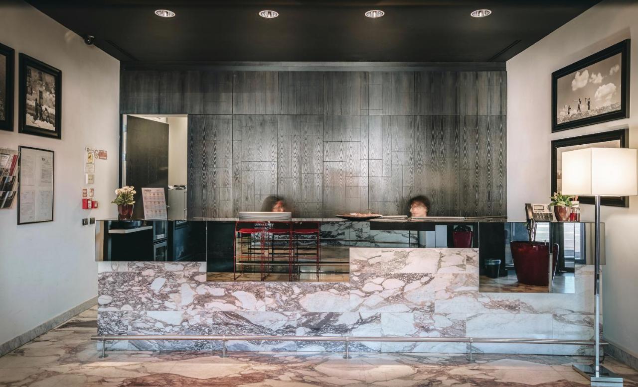 קרמונה Hotel Continental מראה חיצוני תמונה