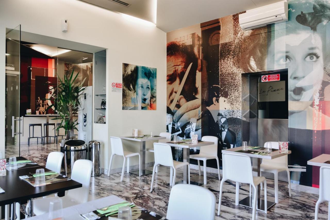 קרמונה Hotel Continental מראה חיצוני תמונה