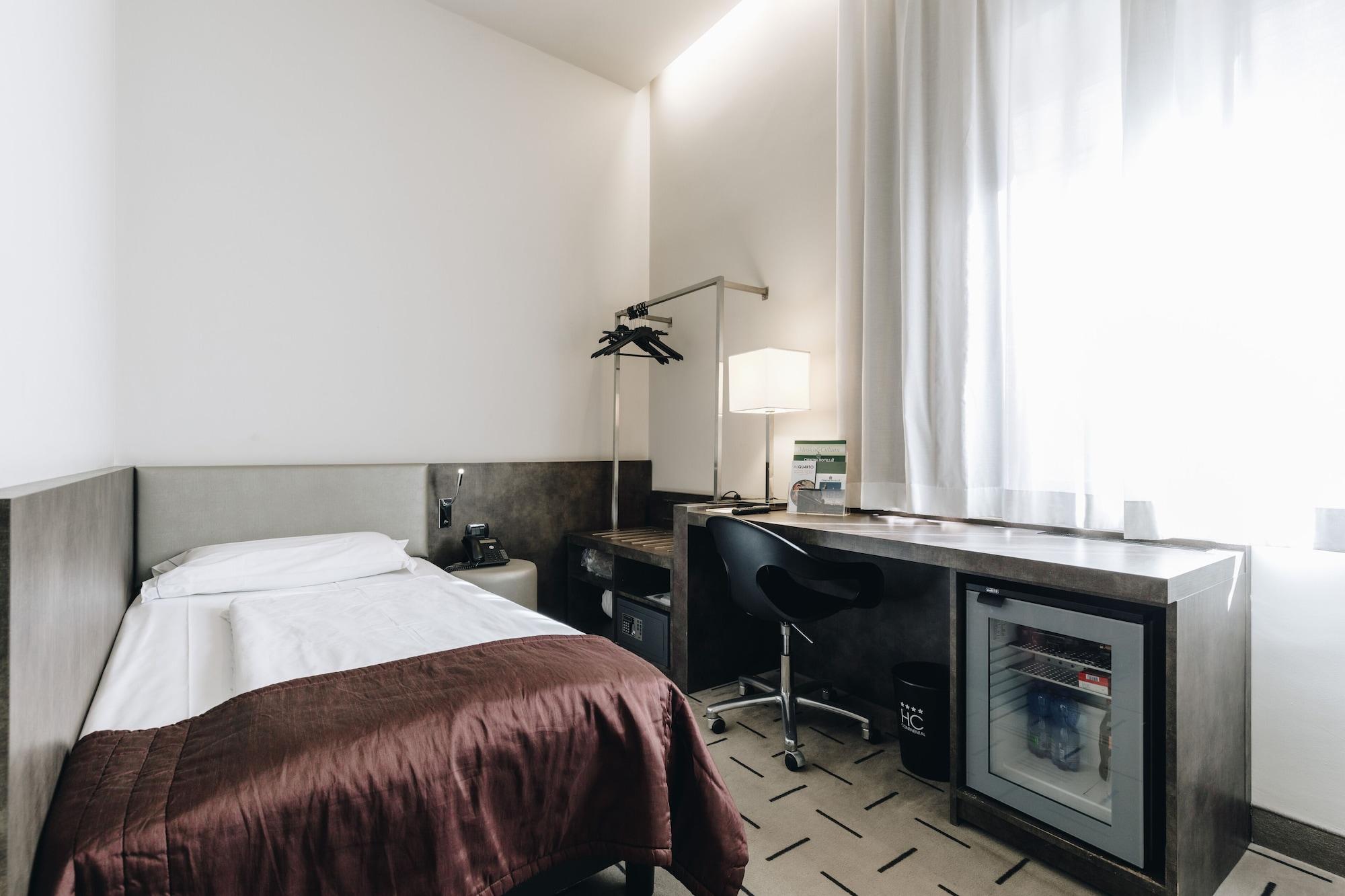 קרמונה Hotel Continental מראה חיצוני תמונה